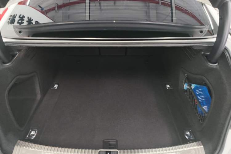 Used Audi A4L 2018 30th Anniversary Edition 40 TFSI Trendy Model Trunk