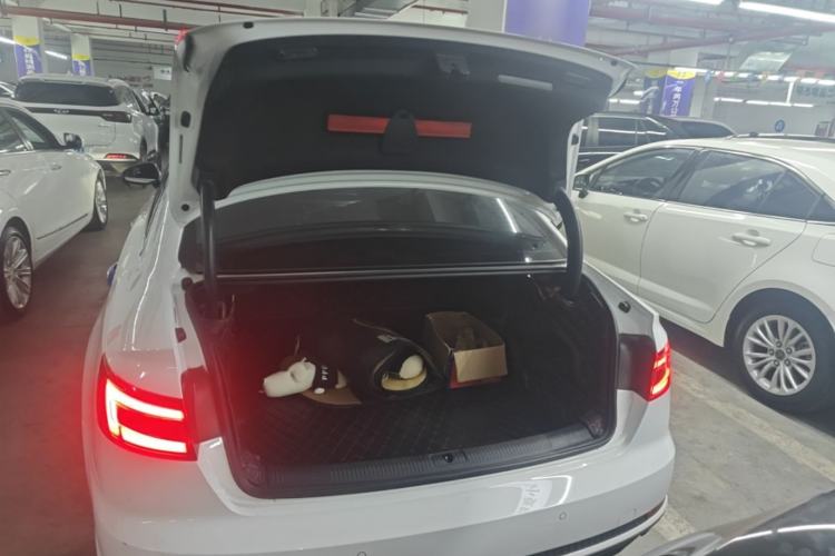 Used Audi A4L 2018 30th Anniversary Edition 45 TFSI quattro Individual Sport Edition Trunk