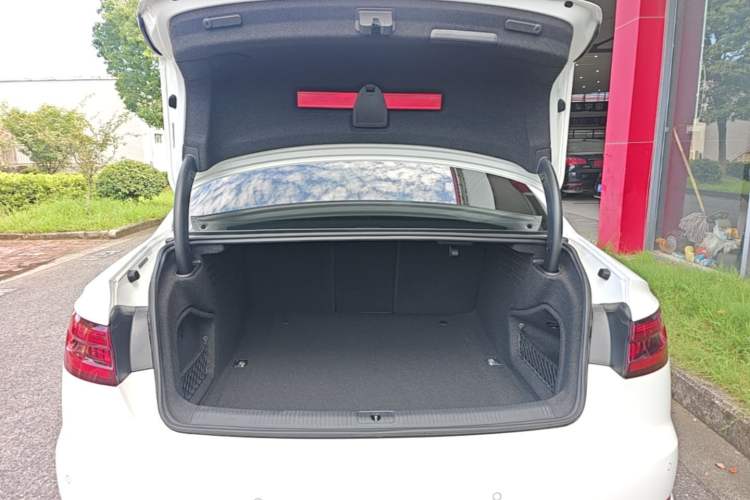 Used Audi A4L 2018 30th Anniversary Edition 40 TFSI Sport Edition Trunk