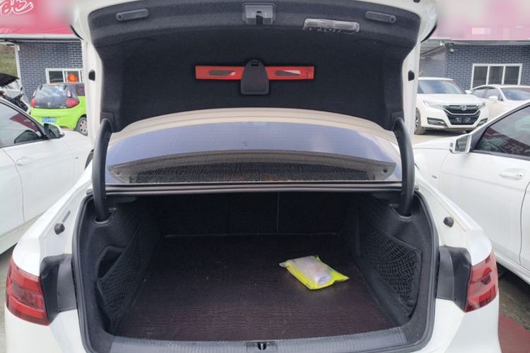 Used Audi A4L 2018 30th Anniversary Edition 40 TFSI Trendy Model Trunk
