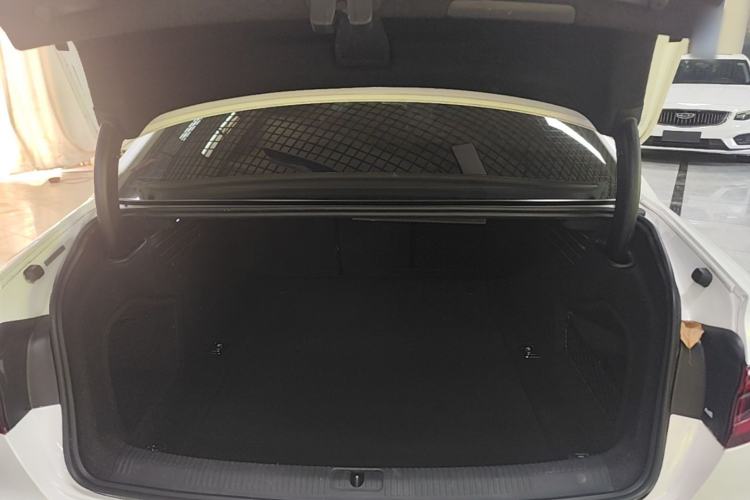 Used Audi A4L 2018 30th Anniversary Edition 40 TFSI Trendy Model Trunk