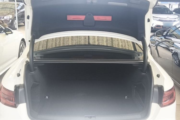 Used Audi A4L 2018 30th Anniversary Edition 40 TFSI Trendy Model Trunk
