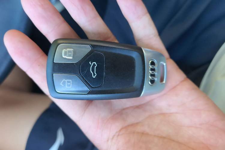 Used Audi A4L 2018 30th Anniversary Edition 40 TFSI Fashion Model Vehicle Key