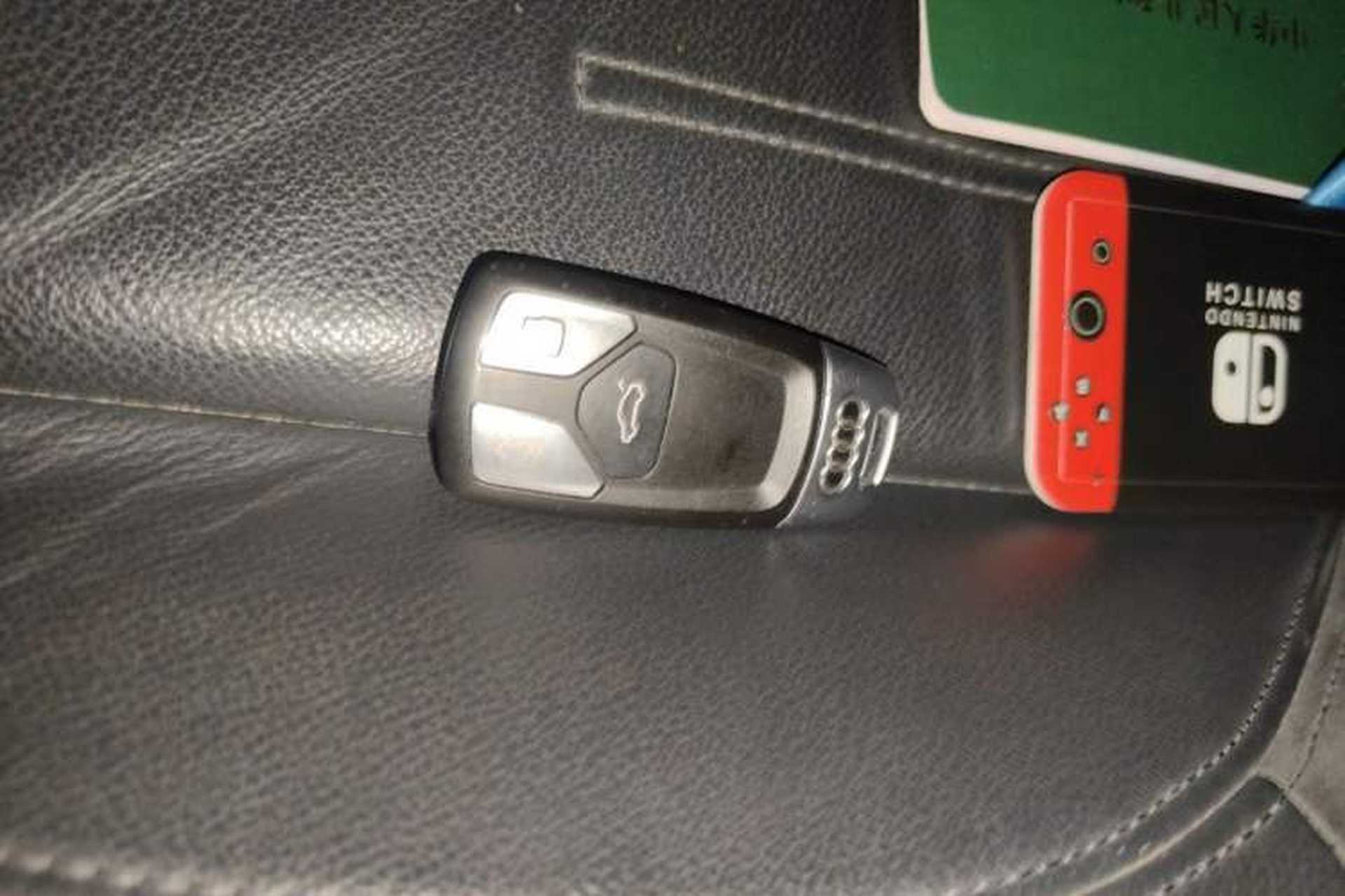 Used Audi A4L 2018 30th Anniversary Edition 40 TFSI Fashion Model Vehicle Key