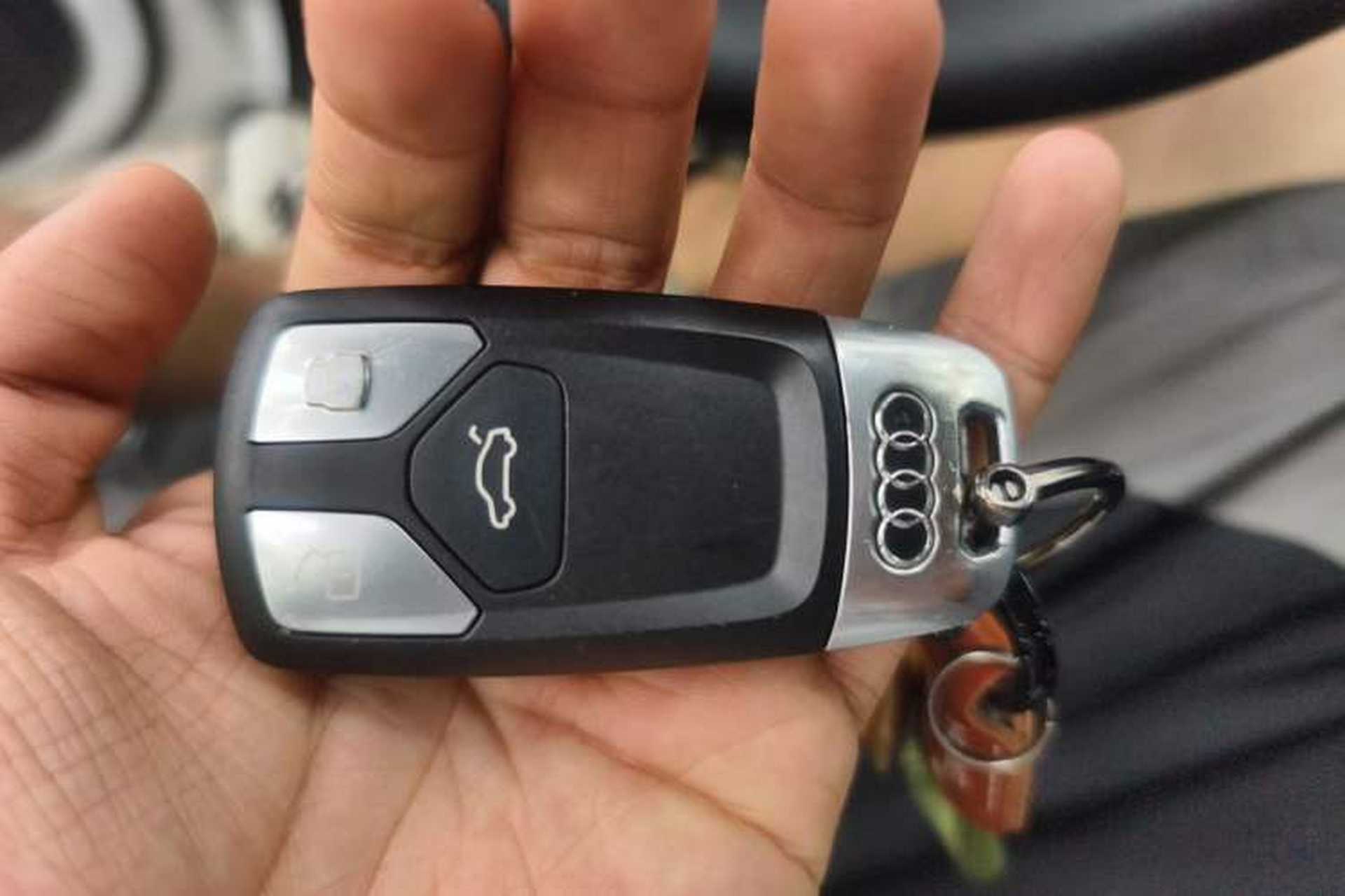 Used Audi A4L 2018 30th Anniversary Edition 40 TFSI Trendy Model Vehicle Key