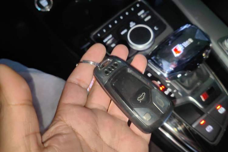 Used Audi A4L 2018 30th Anniversary Edition 40 TFSI Trendy Model Vehicle Key