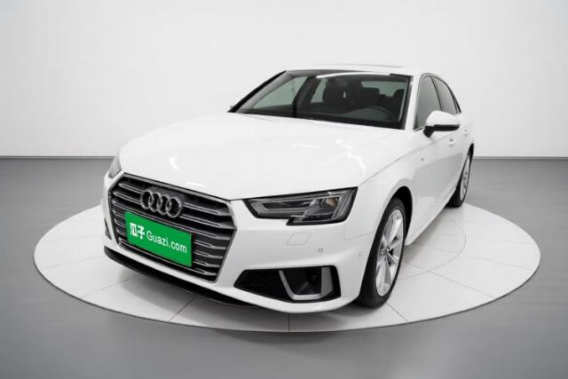 Audi A4L 2018 30th Anniversary Edition 40 TFSI Fashion Model d’occasion
