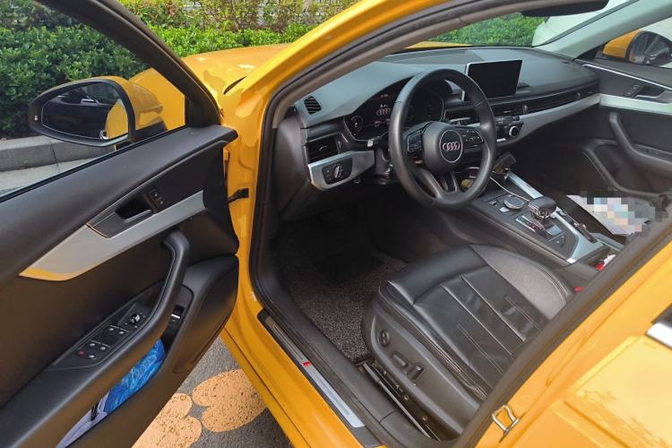 Used Audi A4L 2018 30th Anniversary Edition 40 TFSI Fashion Model Driver Seat
