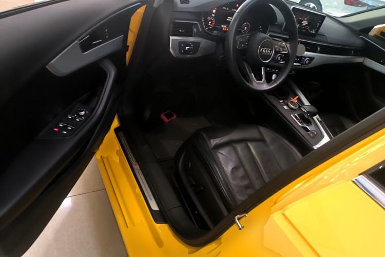 Used Audi A4L 2018 30th Anniversary Edition 40 TFSI Fashion Model Driver Seat