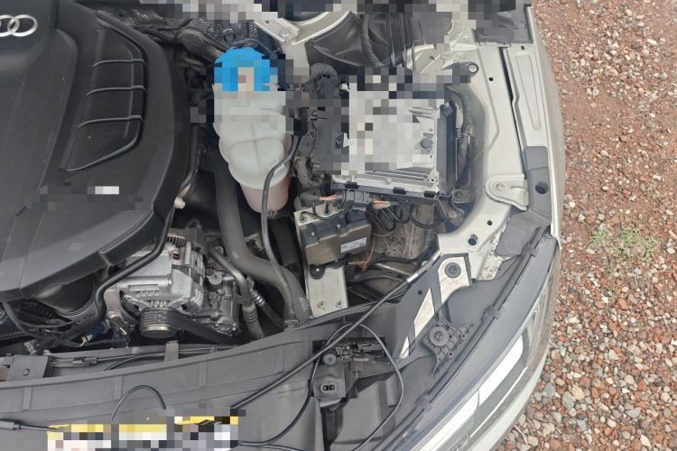 Used Audi A4L 2018 30th Anniversary Edition 40 TFSI Sport Edition Engine Bay Left