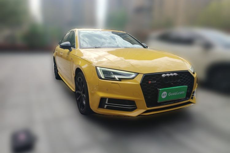 Used Audi A4L 2018 30th Anniversary Edition 40 TFSI Fashion Model Exterior 2