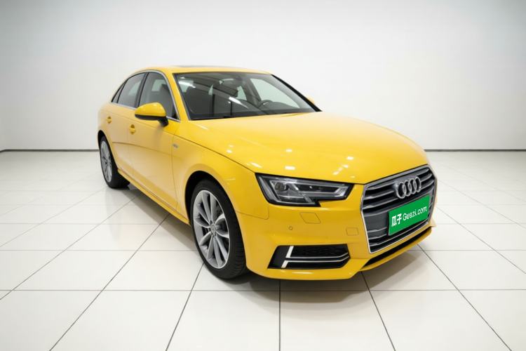 Used Audi A4L 2018 30th Anniversary Edition 40 TFSI Fashion Model Front Right 45 Deg