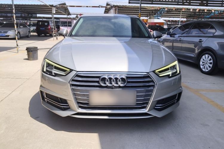 Used Audi A4L 2018 30th Anniversary Edition 40 TFSI Fashion Model Front