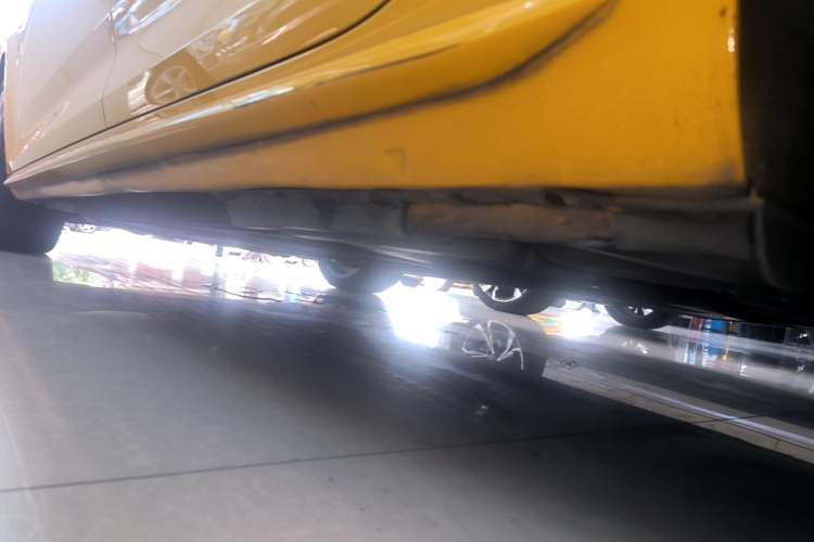 Used Audi A4L 2018 30th Anniversary Edition 40 TFSI Fashion Model Left Side Sill