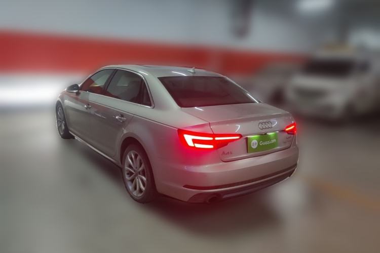 Used Audi A4L 2018 30th Anniversary Edition 40 TFSI Fashion Model Rear Left 45 Deg