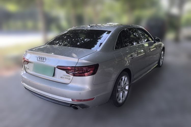 Used Audi A4L 2018 30th Anniversary Edition 40 TFSI Trendy Model Rear Right 45 Deg