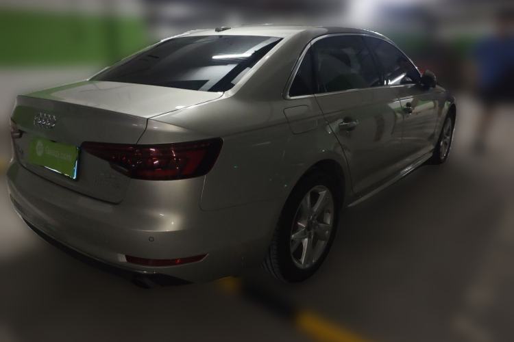 Used Audi A4L 2018 30th Anniversary Edition 40 TFSI Trendy Model Rear Right 45 Deg
