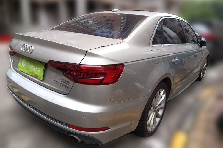 Used Audi A4L 2018 30th Anniversary Edition 40 TFSI Fashion Model Rear Right 45 Deg