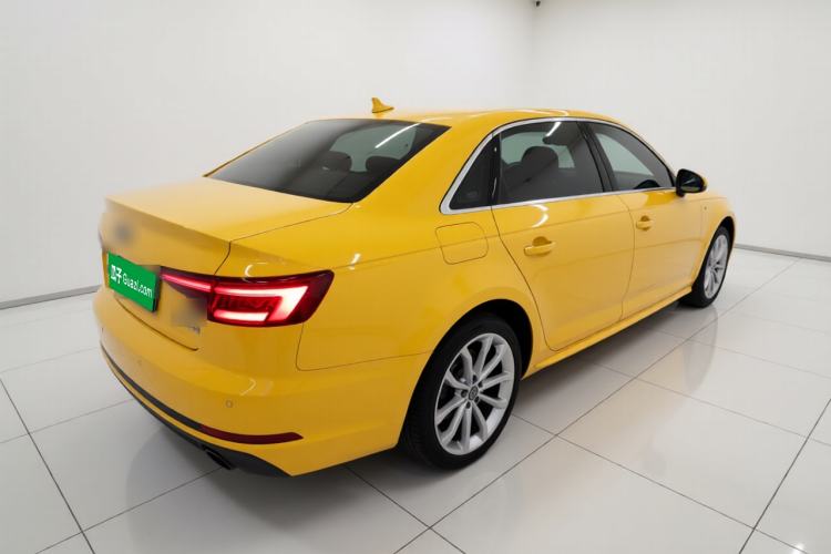 Used Audi A4L 2018 30th Anniversary Edition 40 TFSI Fashion Model Rear Right 45 Deg