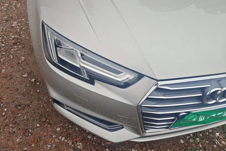 Used Audi A4L 2018 30th Anniversary Edition 40 TFSI Sport Edition Right Front Headlight