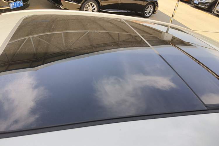 Used Audi A4L 2018 30th Anniversary Edition 40 TFSI Fashion Model Roof
