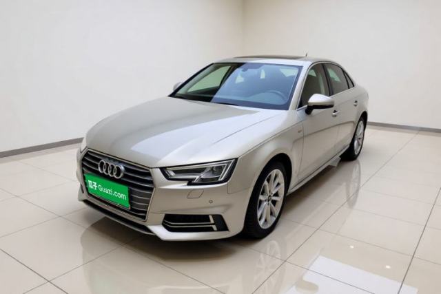 Ojetý Audi A4L 2018 30th Anniversary Edition 40 TFSI Fashion Model