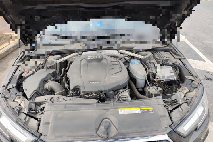 Used Audi A4L 2019 40 TFSI Fashion Version China V Engine Bay