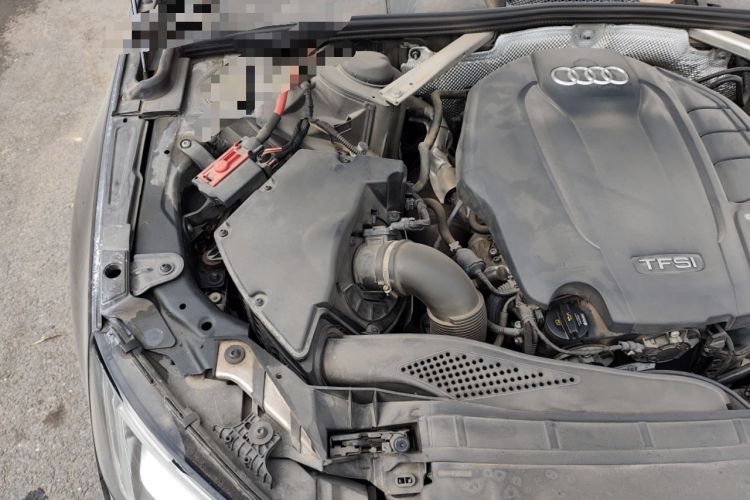 Used Audi A4L 2019 40 TFSI Fashion Version China V Engine Bay Right