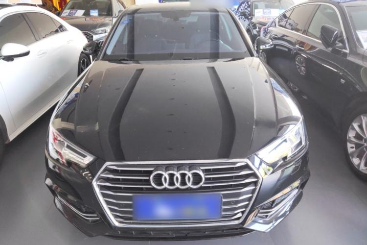 Used Audi A4L 2019 40 TFSI Ambition China VI Exterior 1