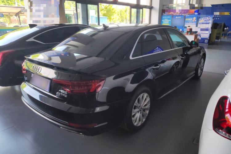 Used Audi A4L 2019 40 TFSI Ambition China VI Exterior 3