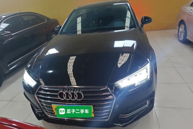 Used Audi A4L 2019 40 TFSI Ambition China VI Front