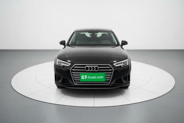 Used Audi A4L 2019 40 TFSI Fashion Edition China VI Emission Standard Front