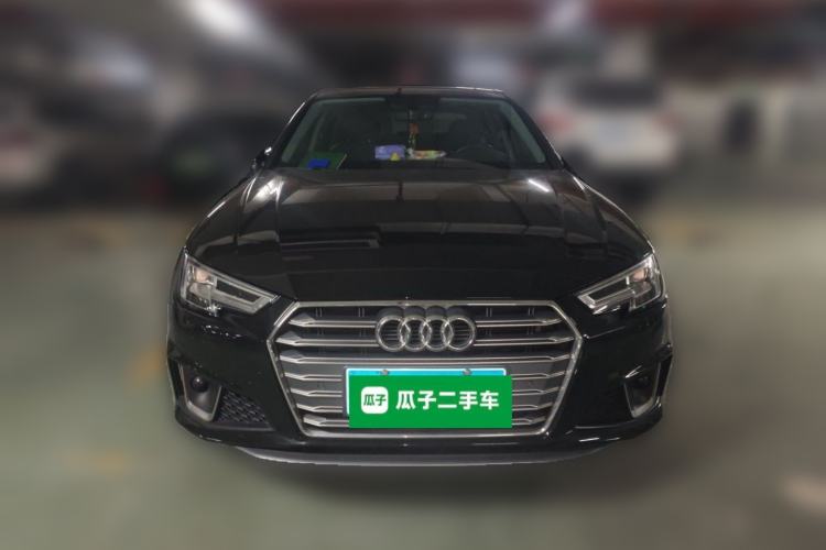 Used Audi A4L 2019 40 TFSI Fashion Edition China VI Emission Standard Front