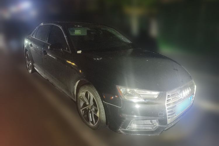 Used Audi A4L 2019 40 TFSI Ambition China VI Front Right 45 Deg