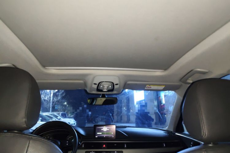 Used Audi A4L 2019 40 TFSI Ambition China VI Headliner