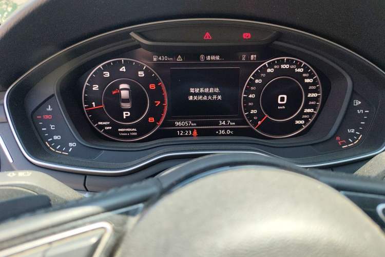 Used Audi A4L 2019 40 TFSI Fashion Edition China VI Emission Standard Instrument Cluster