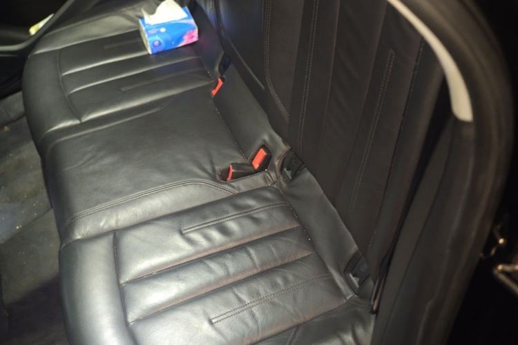 Used Audi A4L 2019 40 TFSI Fashion Edition China VI Emission Standard Left Rear Seat