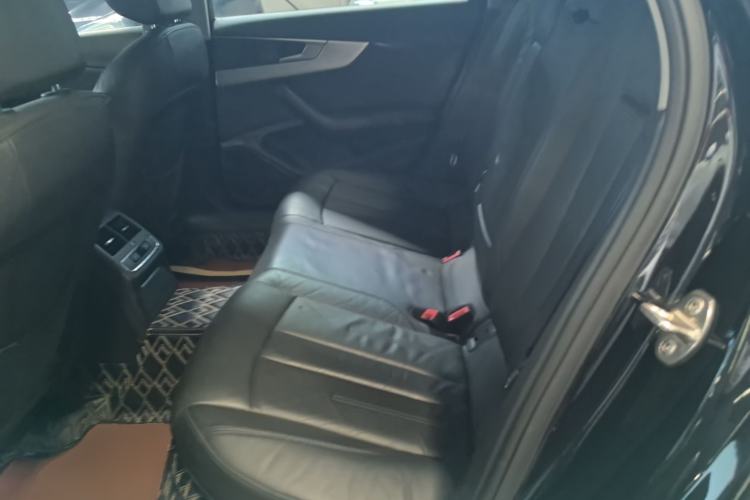 Used Audi A4L 2019 40 TFSI Fashion Version China V Left Rear Seat
