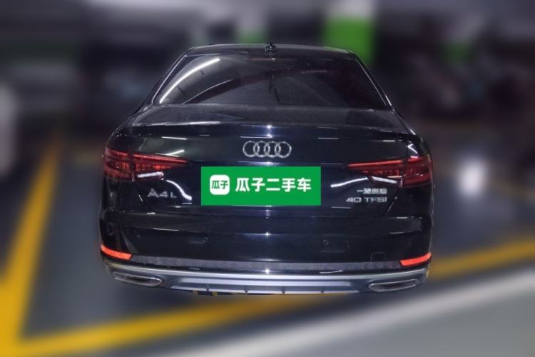 Used Audi A4L 2019 40 TFSI Fashion Edition China VI Emission Standard Rear