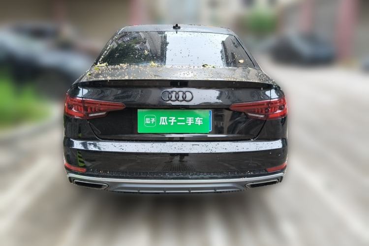 Used Audi A4L 2019 40 TFSI Fashion Edition China VI Emission Standard Rear