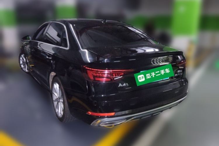 Used Audi A4L 2019 40 TFSI Fashion Edition China VI Emission Standard Rear Left 45 Deg