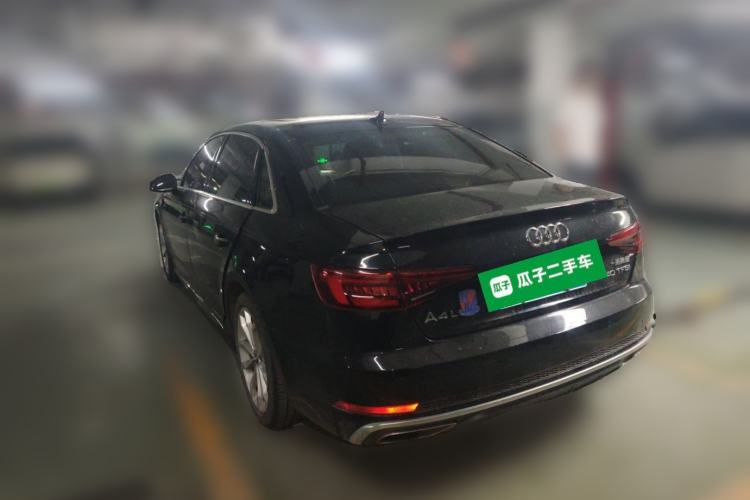 Used Audi A4L 2019 40 TFSI Fashion Edition China VI Emission Standard Rear Left 45 Deg
