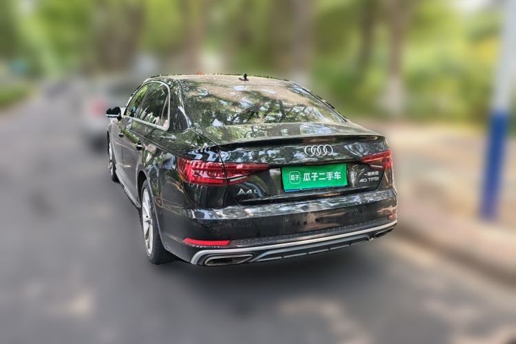 Used Audi A4L 2019 40 TFSI Fashion Edition China VI Emission Standard Rear Left 45 Deg