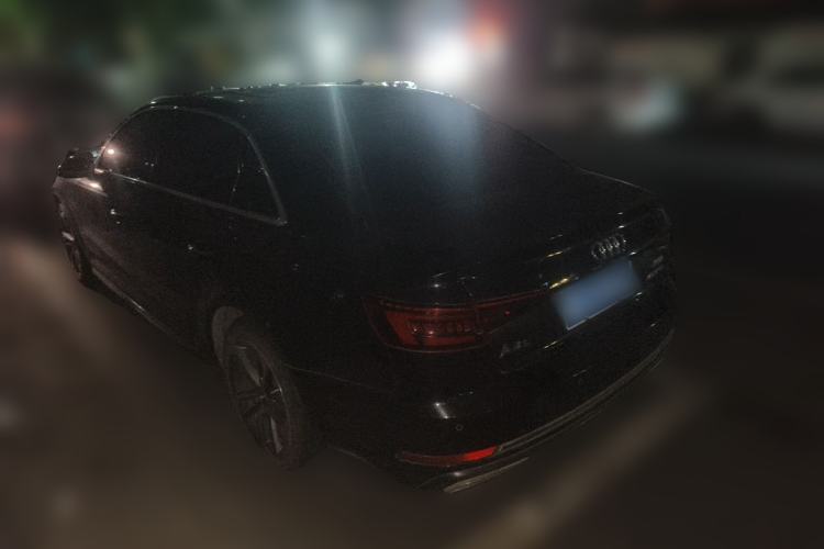 Used Audi A4L 2019 40 TFSI Ambition China VI Rear Left 45 Deg