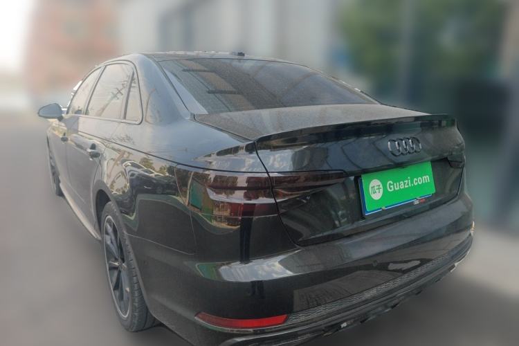 Used Audi A4L 2019 40 TFSI Fashion Edition China VI Emission Standard Rear Left 45 Deg
