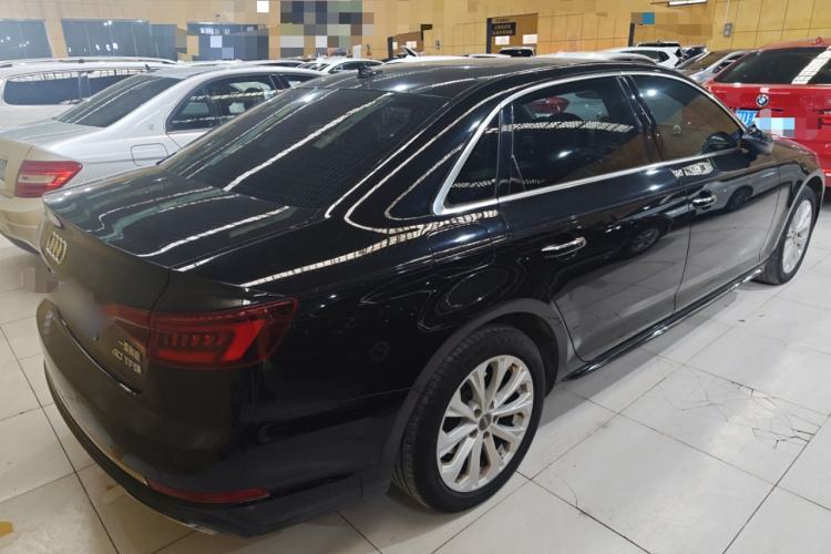 Used Audi A4L 2019 40 TFSI Ambition China VI Rear Right 45 Deg