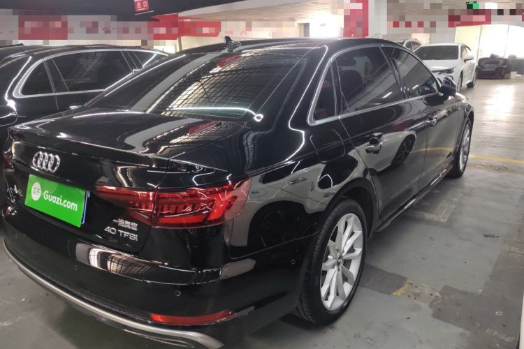 Used Audi A4L 2019 40 TFSI Fashion Edition China VI Emission Standard Rear Right 45 Deg