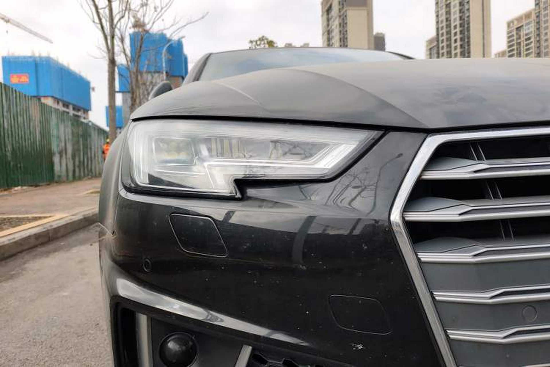 Used Audi A4L 2019 40 TFSI Fashion Version China V Right Front Headlight
