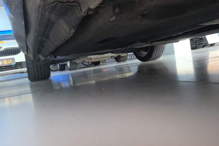 Used Audi A4L 2019 40 TFSI Ambition China VI Right Side Sill
