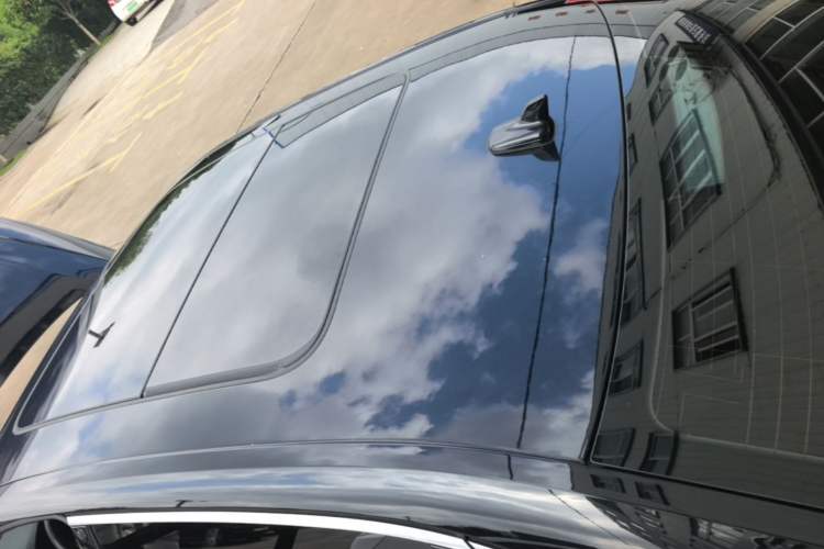 Used Audi A4L 2019 40 TFSI Fashion Edition China VI Emission Standard Roof